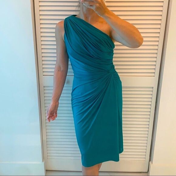 Tadashi Shoji Emerald One Shoulder Evening Cocktail Dress Gown - Picture 5 of 9